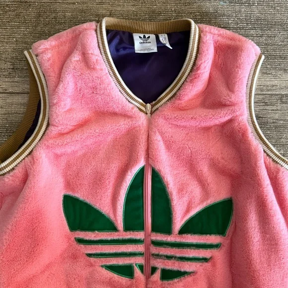 NWOT Adidas Heritage trefoil pink and green vest with deep purple lining - Picture 3 of 7